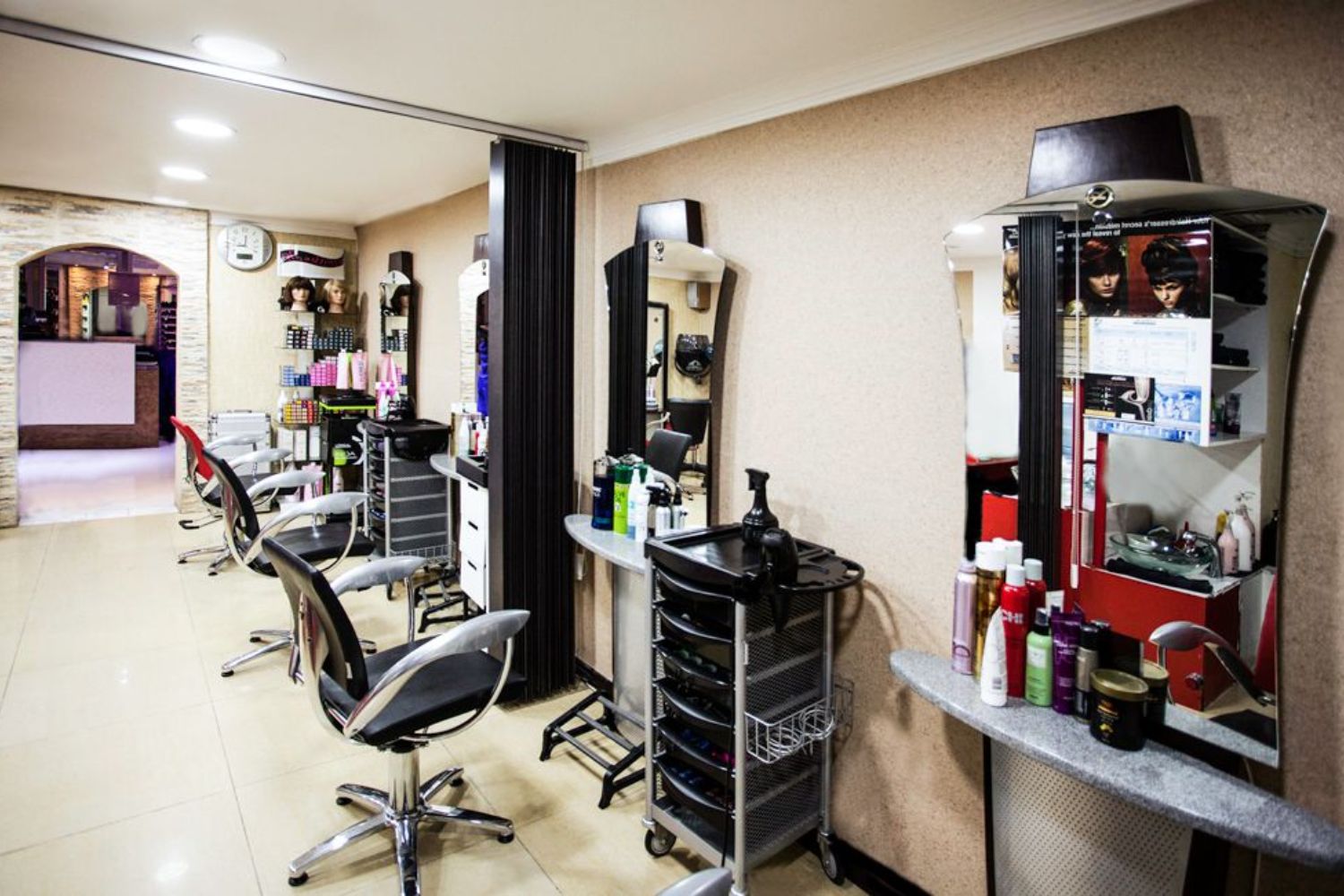 Capitol Hotel Dubai - Amenities, Facilities, Services